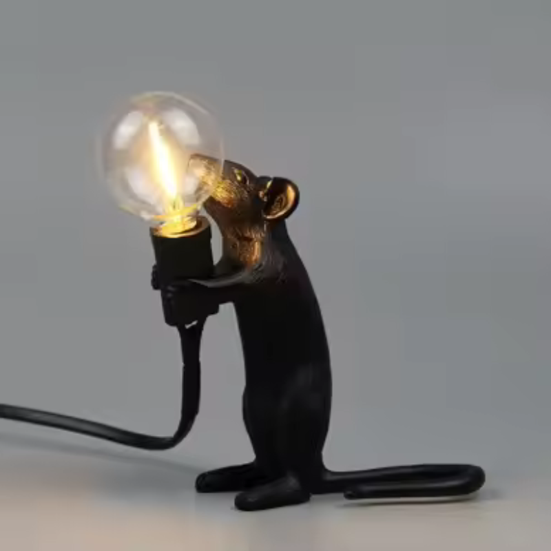 Dekorative Kunstharz Maus Bett Tischlampe