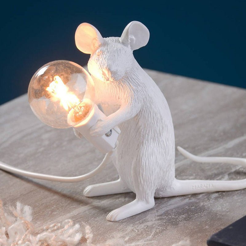 Dekorative Kunstharz Maus Bett Tischlampe