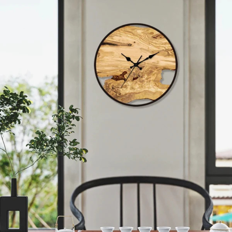 Große Moderne Dekorative Wanduhr aus Holz