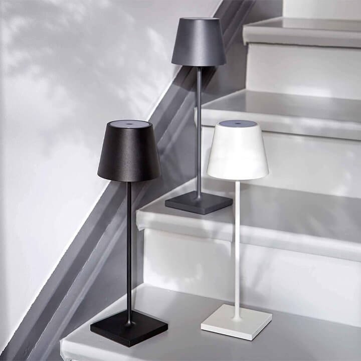 Moderne Kabellose LED Tisch und Schreibtischlampe