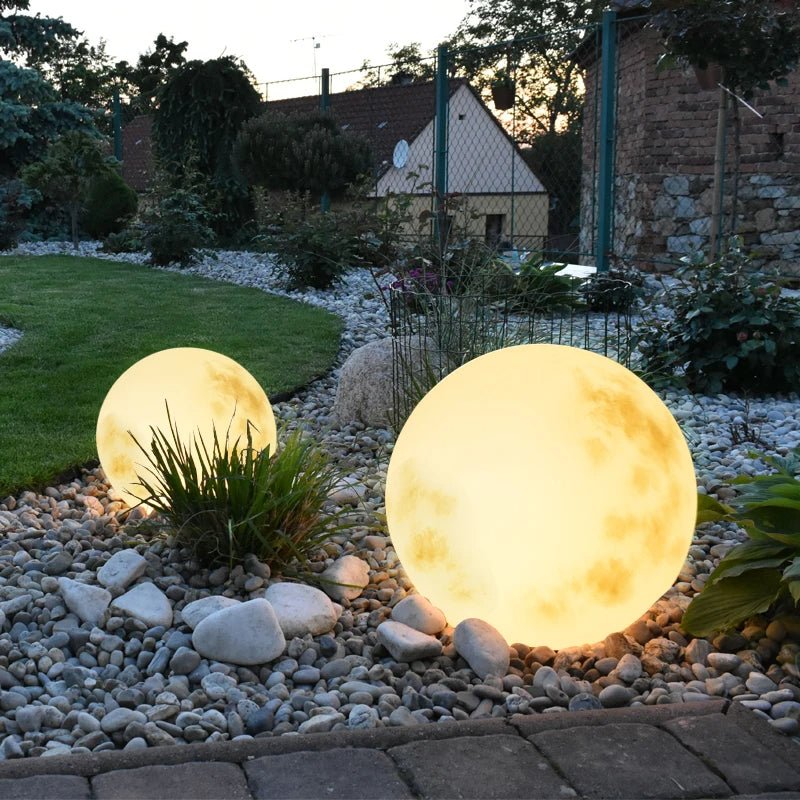 Moonlamp™ | Tuinlamp in de vorm van een maan - Rivermark