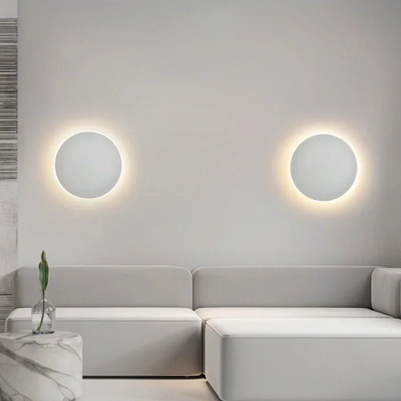 SleekGlow - Moderne Ronde LED Wandlamp - Rivermark